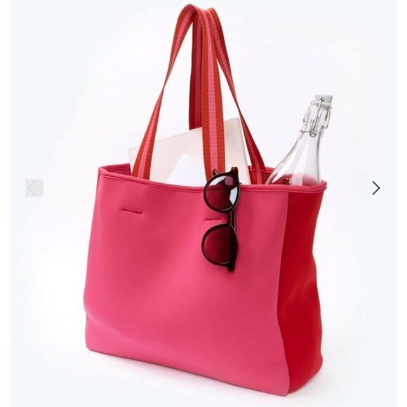 LAST CHANCE Neoprene Sunmersalt Anthropology Pink Beach Tote Bag - Picture 9 of 9